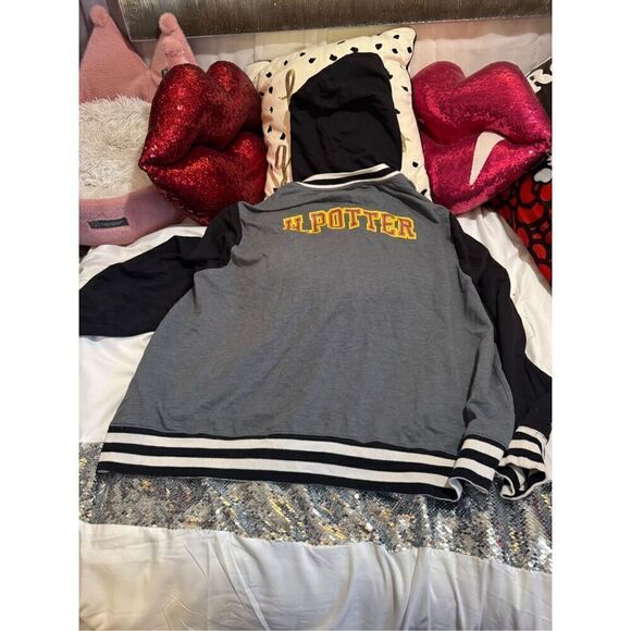 Torrid x harry potter/ gryffendor letterman varsity Jacket/coat 3/4 xl - Picture 5 of 7
